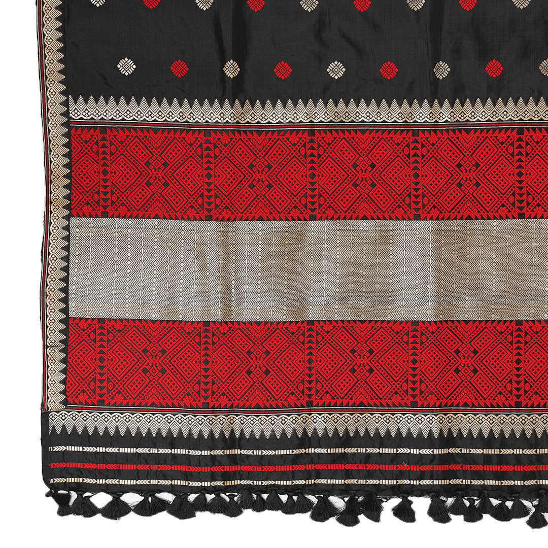 Red and Black paat mekhela sador