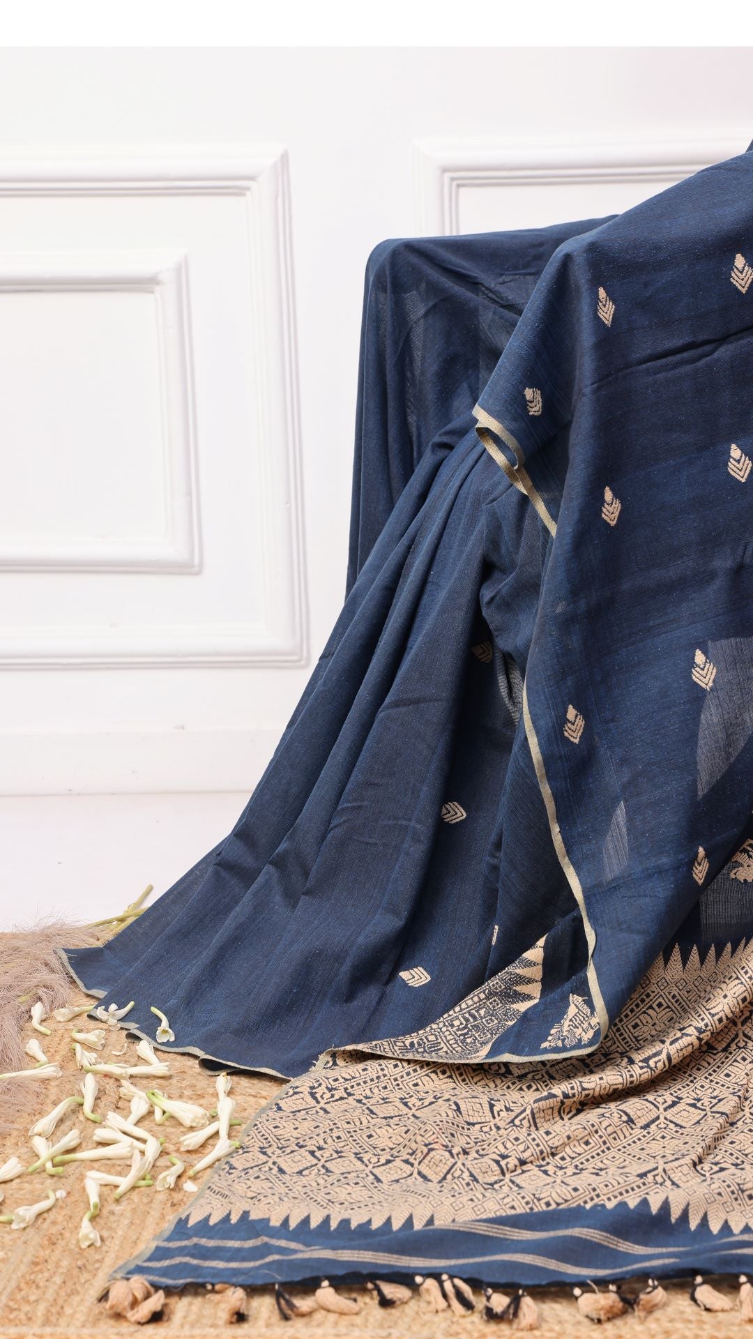 Bohniman Indigo Eri cotton saree