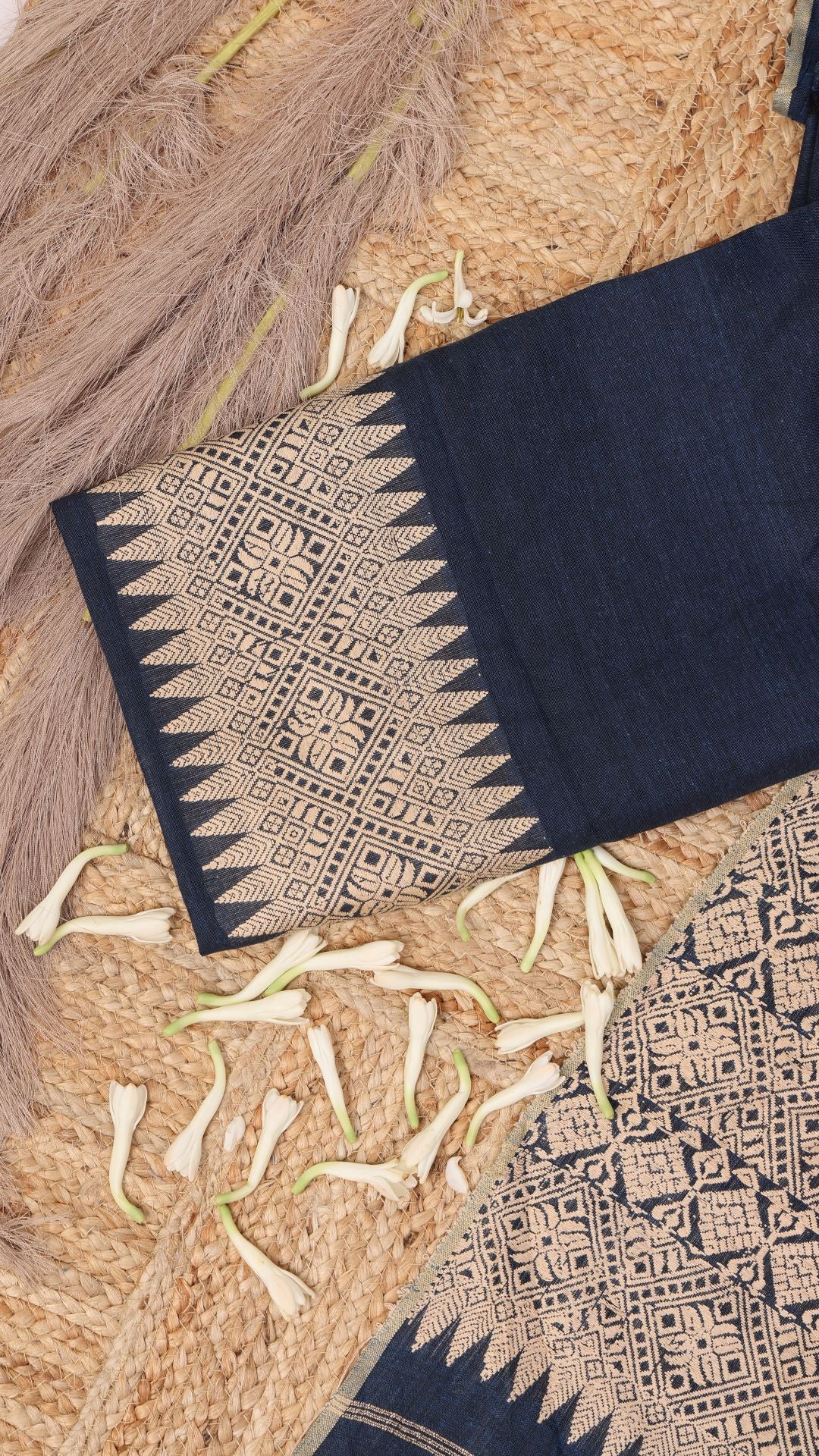 Bohniman Indigo Eri cotton saree