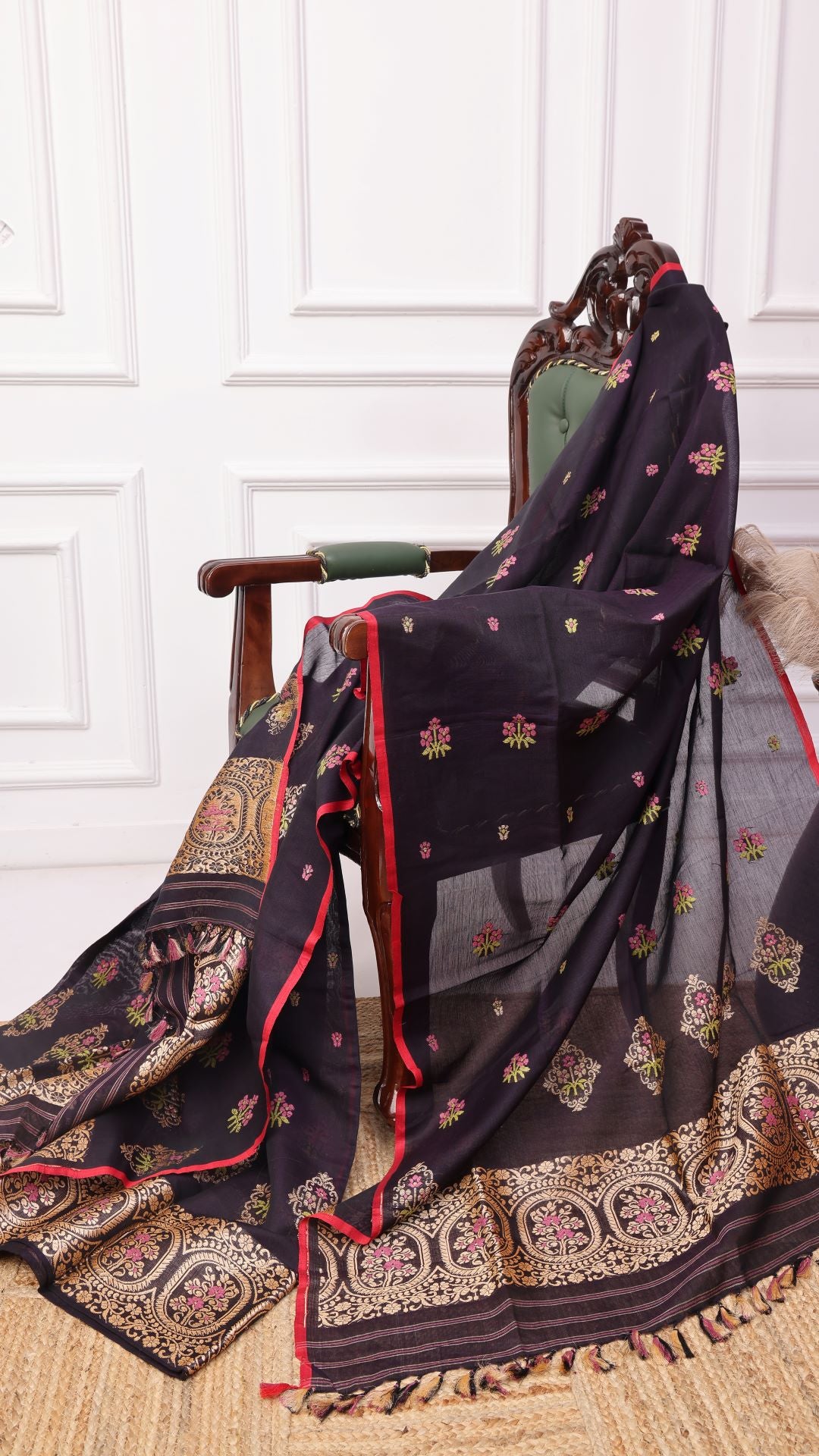 Burgundy paan phul silk mekhela sador