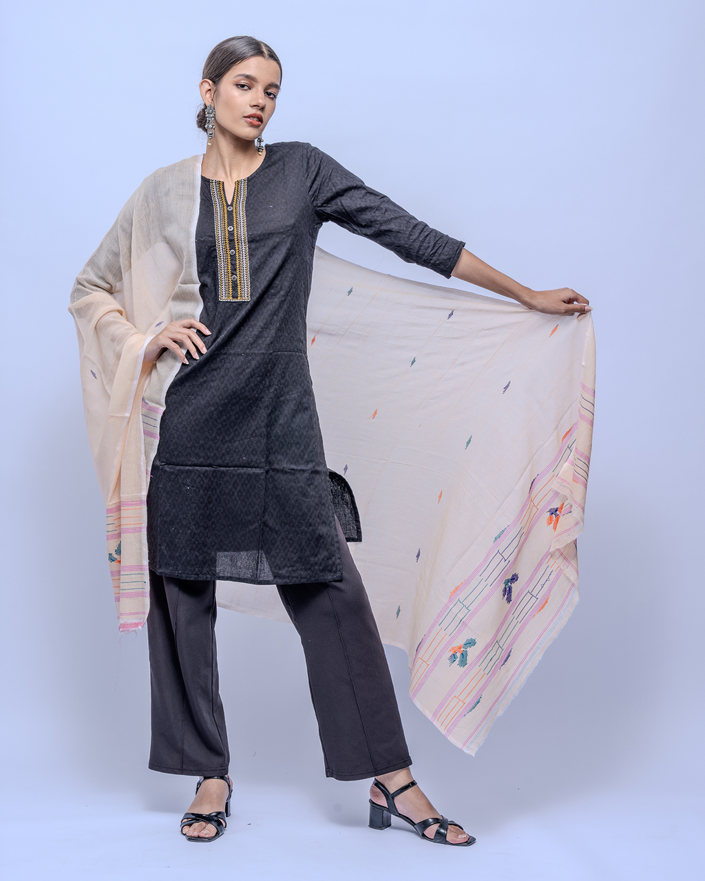 Peach Jamdani cotton stole