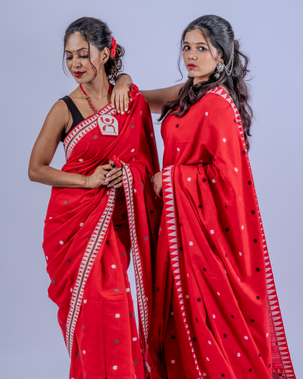 Savitri scarlet Red Chhaya cotton eri saree