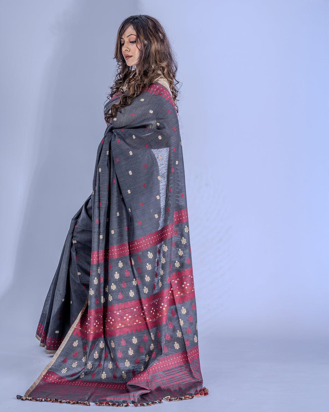 Vijaya slate grey Eri Nuni Silk saree