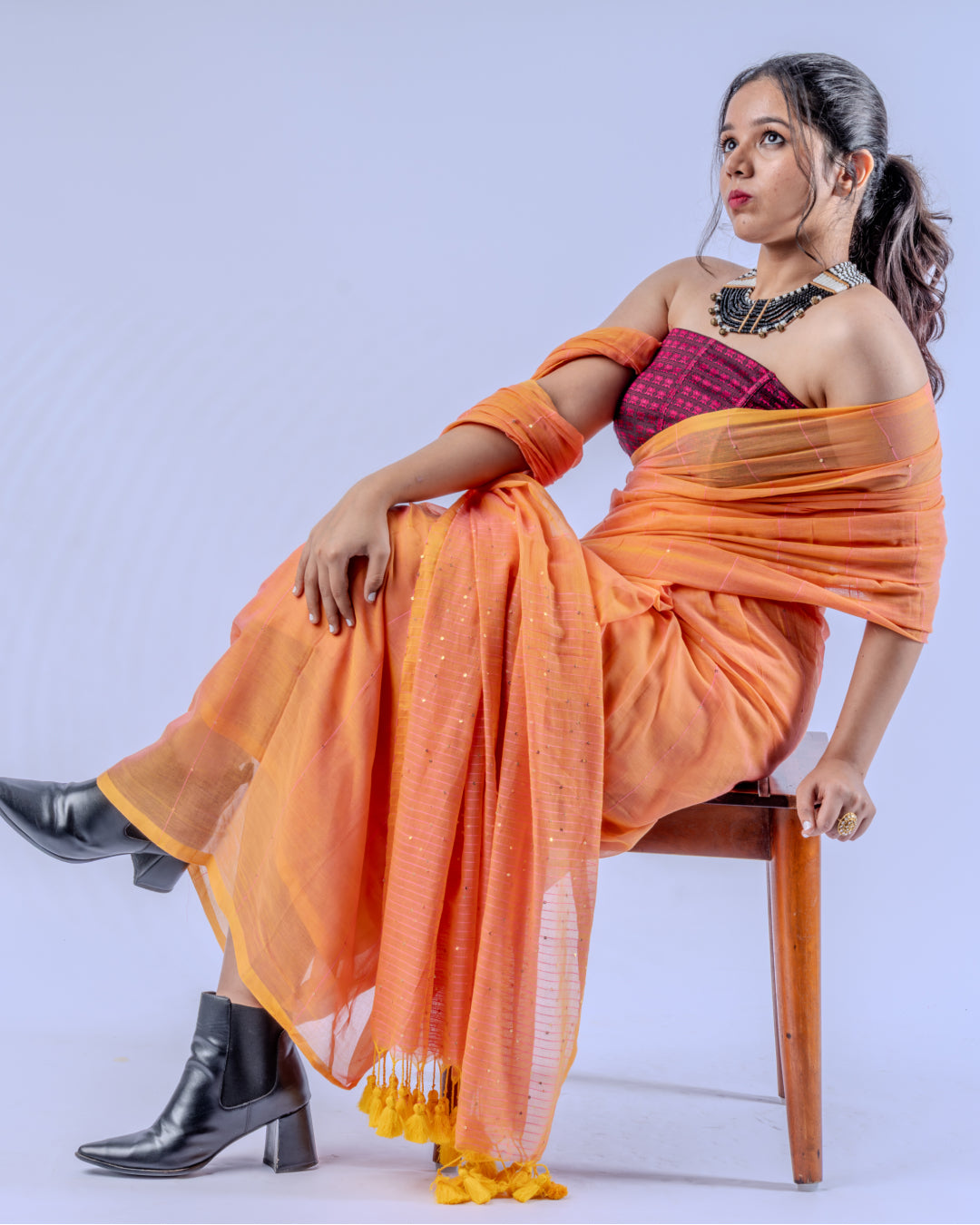 Durga jikmik peach Mul cotton saree