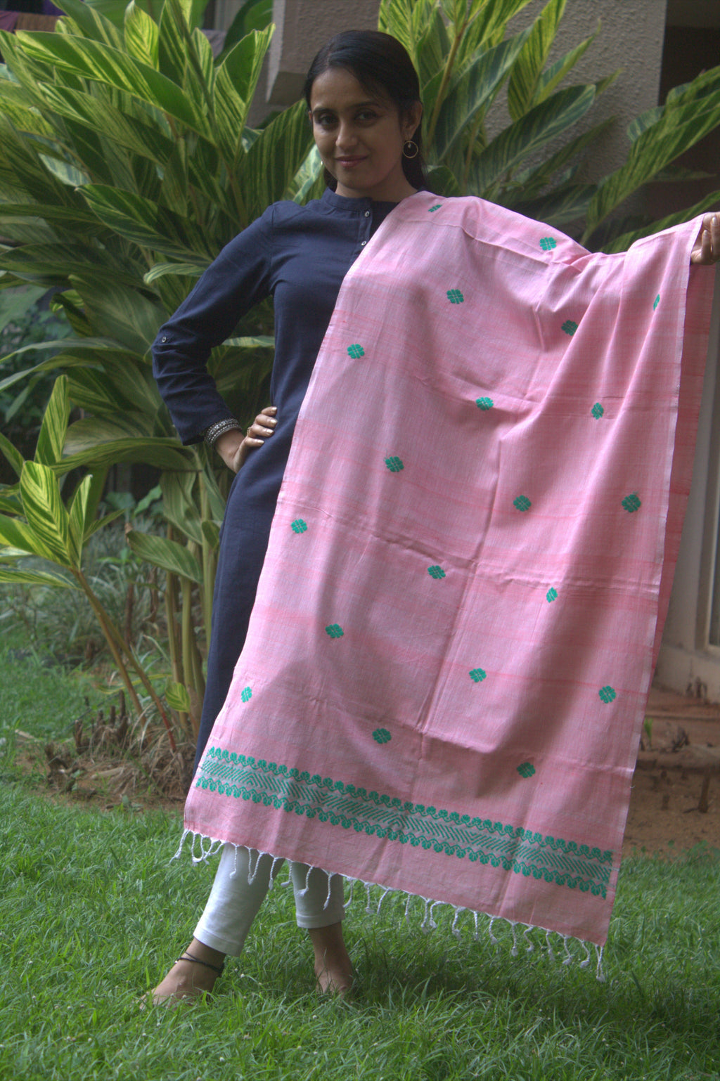 Pink cotton stole