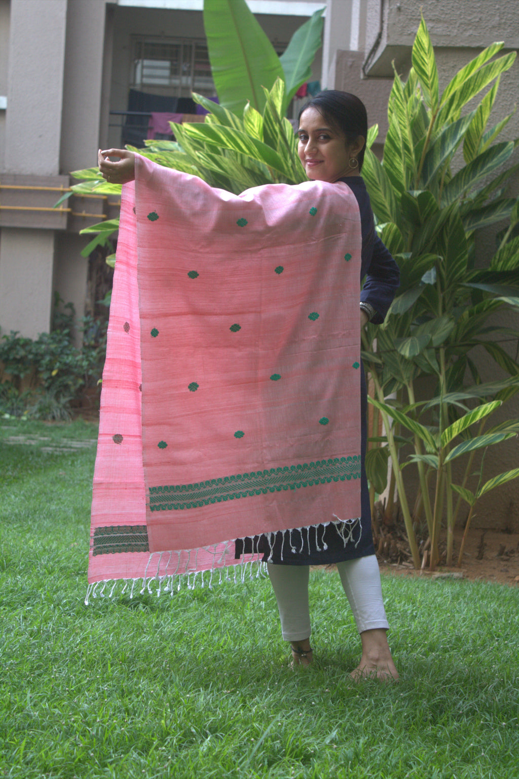 Pink cotton stole