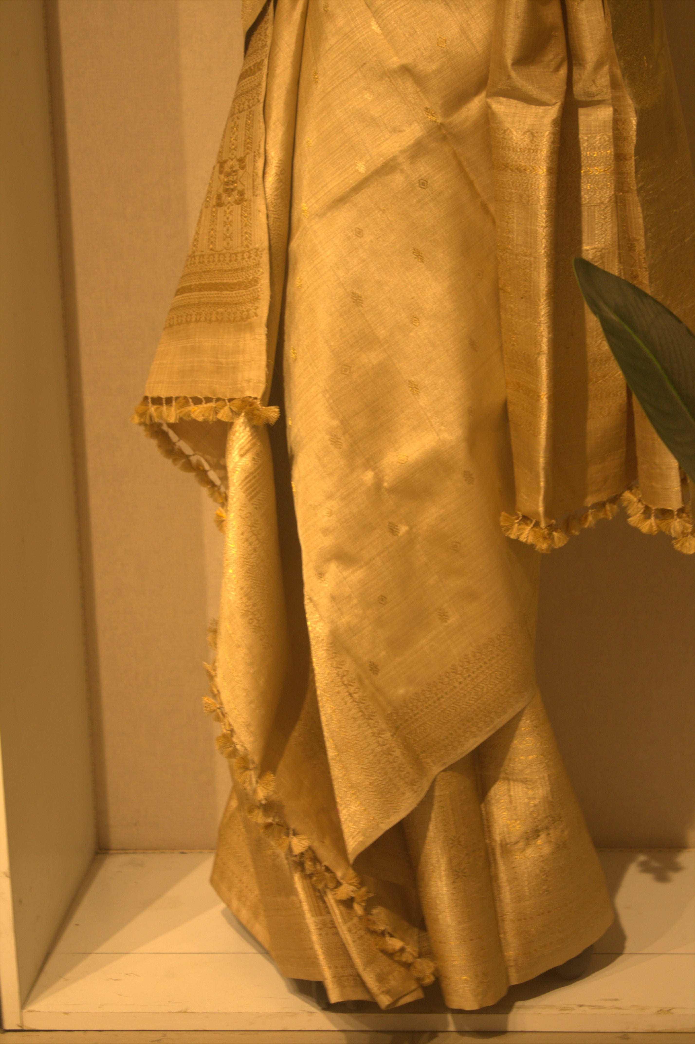 Pushpa Muga Mekhela sador