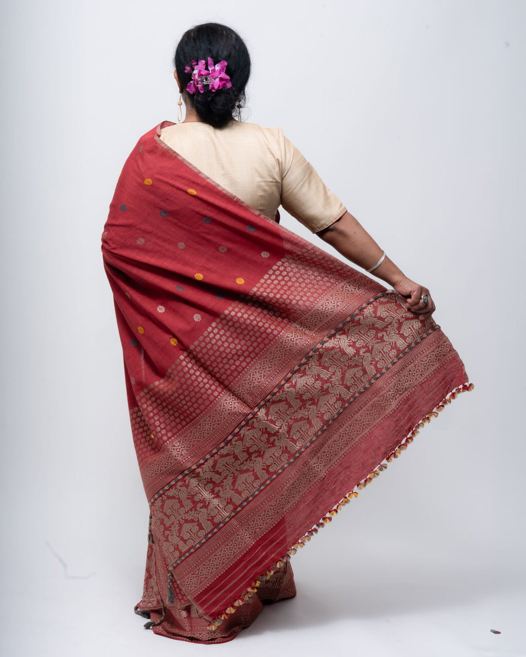 Crimson red Eri mekhela sador