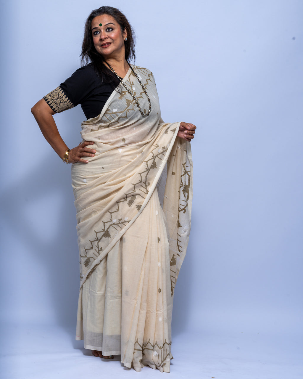 Ivory Jamdani Saree