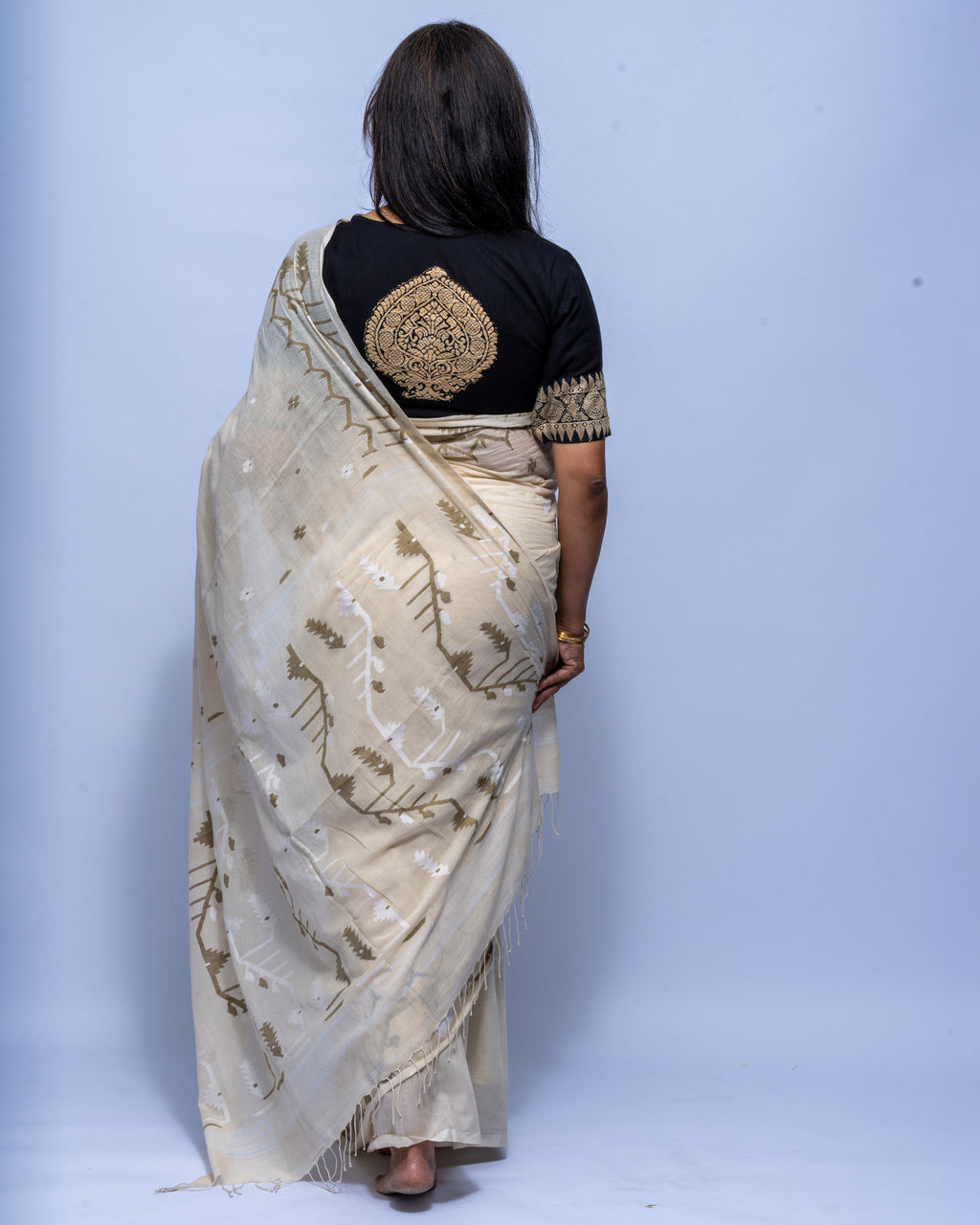 Ivory Jamdani Saree
