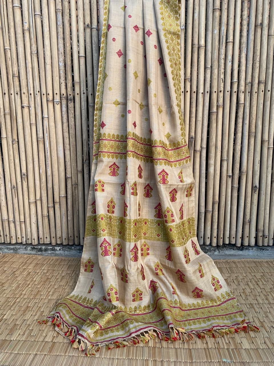 Seuji Muga saree